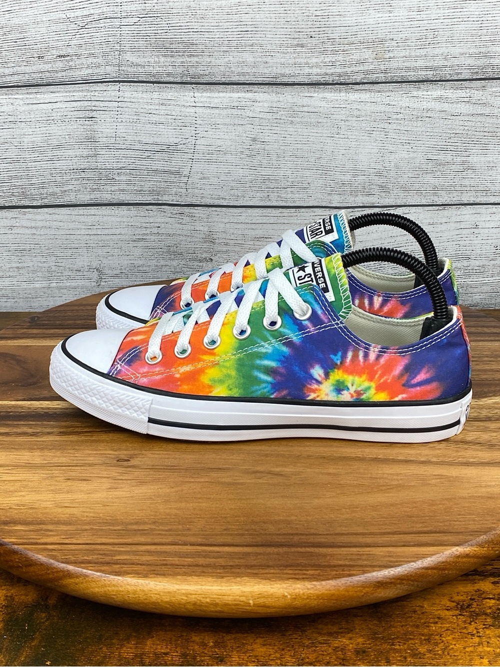 Converse Chuck Taylor All Star Low Tie Dye Sneakers 169019F Women’s Shoe Size 8